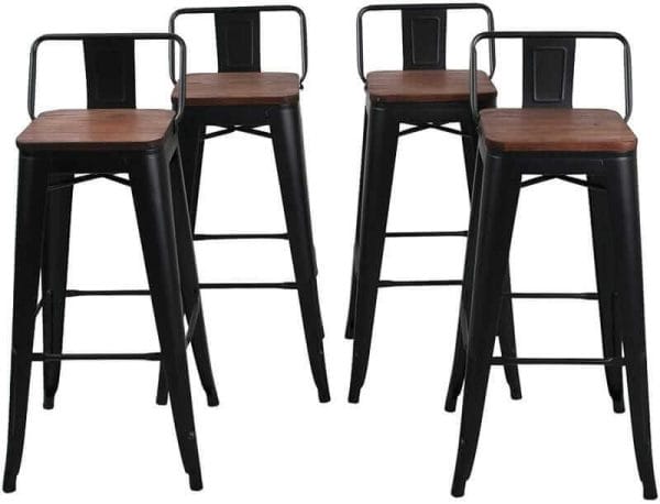 10 Great Wargaming Tables for RPGs and Tabletop Games - best game tables for RPGs - best wargaming table for warhammer - stools for standing gaming tabletops