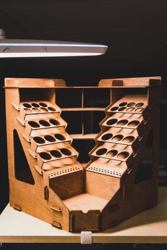 frontal view corner rack plydolex