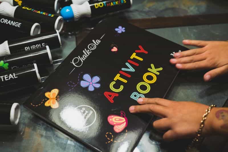 "Chalkola Dot Markers" for Creative Little Kids (Review) - ink marker review for kids - dot markers for little children - activity book