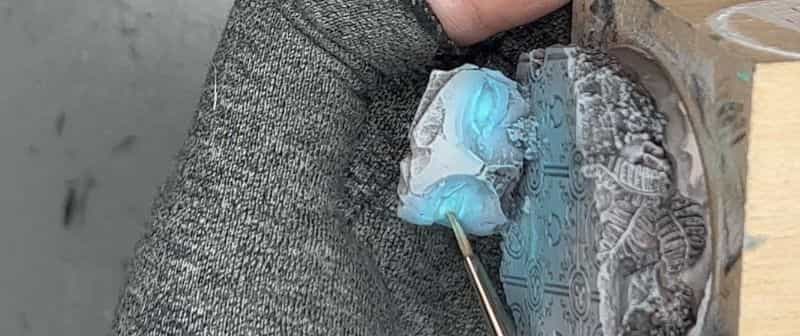 How to paint stone bases for miniatures - stone miniature bases - painting resin bases - how to paint resin miniature bases - stone base with OSL - eyeball paint lighting