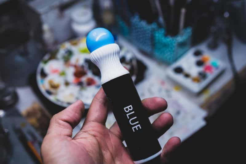 "Chalkola Dot Markers" for Creative Little Kids (Review) - ink marker review for kids - dot markers for little children - blue color