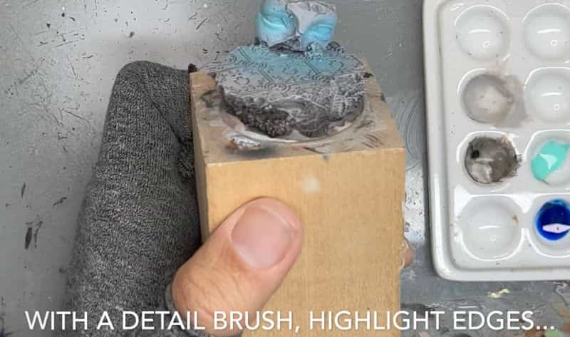 How to paint stone bases for miniatures - stone miniature bases - painting resin bases - how to paint resin miniature bases - stone base with OSL - paint the detail edges