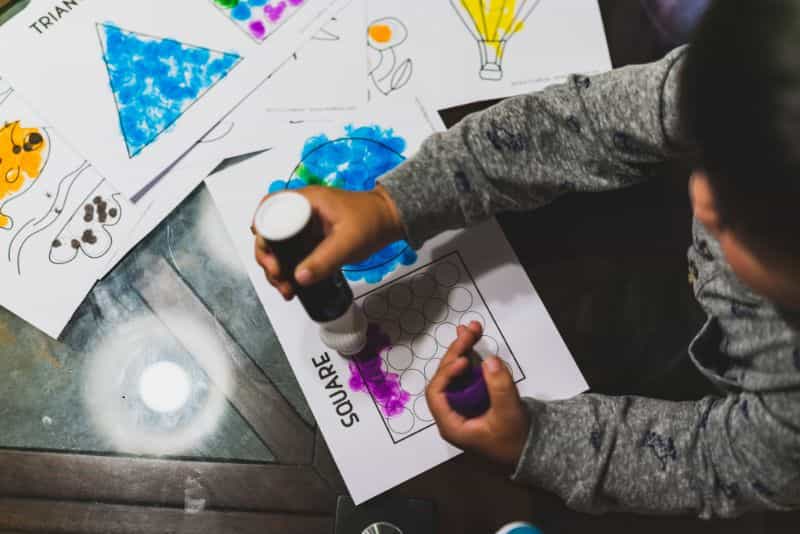 "Chalkola Dot Markers" for Creative Little Kids (Review) - ink marker review for kids - dot markers for little children - strong durable