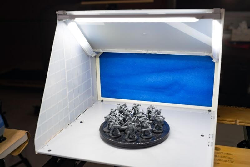 7 Reasons Why You Want a Spray Booth for Painting Miniatures - Tangible Day
