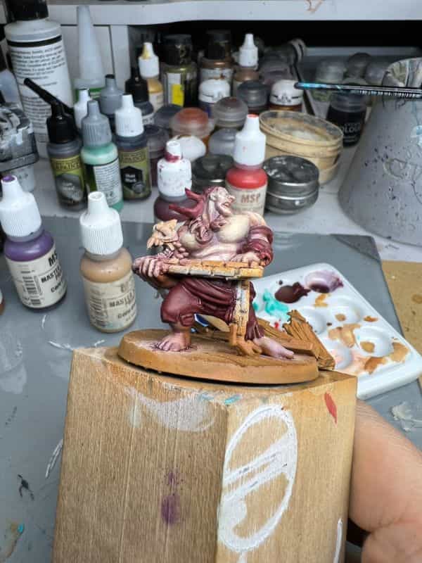 How to Paint a 3D Printed Resin Miniature A-to-Z (Flesh, Cloth, and Metal) - how to paint myminifactory model - shading other details