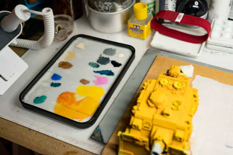 The Army Painter Wet Palette Review: The Ideal Tool for Hobbyists - painting tanks for warhammer 40k