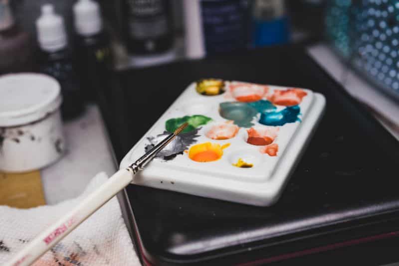 The Army Painter Wet Palette Review: The Ideal Tool for Hobbyists - glazed porcelain water color palette for inks and glazes