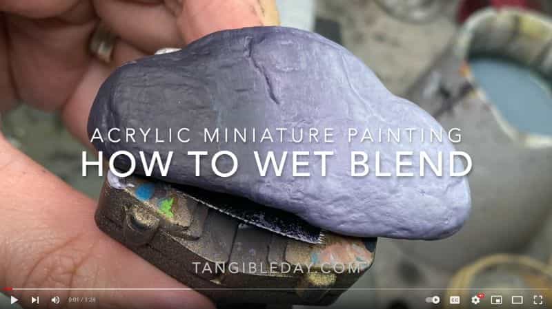 Video showing wet blending using a dry palette technique and method