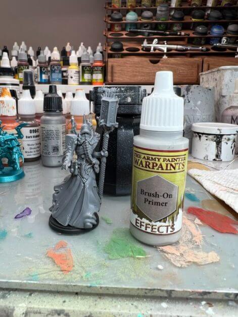 How to Paint the "Pheromancer" Conquest Miniature (Low Stress Method) - painting with washes - how to paint with less stress - conquest the last argument of kings - primer gray bottle dropper
