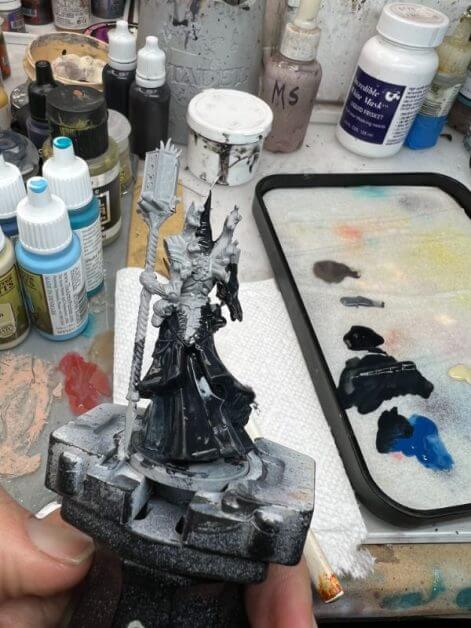 How to Paint the "Pheromancer" Conquest Miniature (Low Stress Method) - painting with washes - how to paint with less stress - conquest the last argument of kings - payne's gray basecoat backside