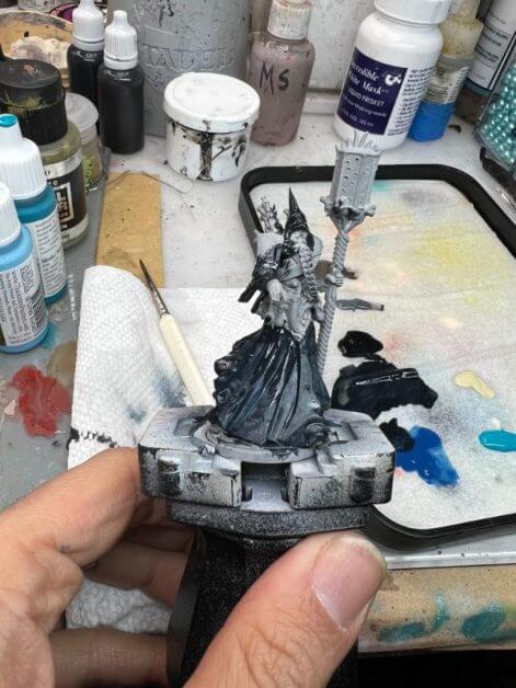 How to Paint the "Pheromancer" Conquest Miniature (Low Stress Method) - painting with washes - how to paint with less stress - conquest the last argument of kings - payne's gray basecoat
