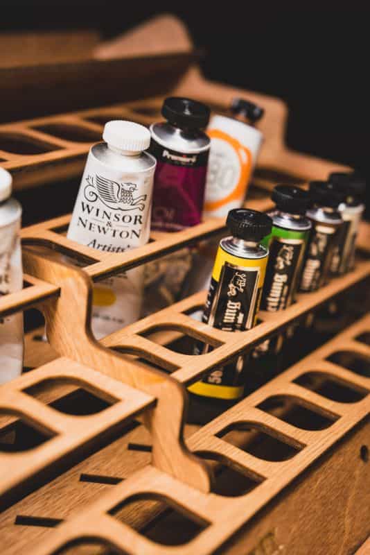 Best Paint Tube Rack? Plydolex Tube Organizer and Storage (Review) - close up winsor and newton and abteilung 502 oil paints