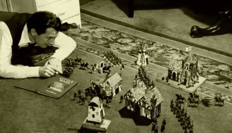 The History of Tabletop Wargaming - Miniature wargaming history through the ages, milestones and key points -  Little wars played on the floor with miniatures