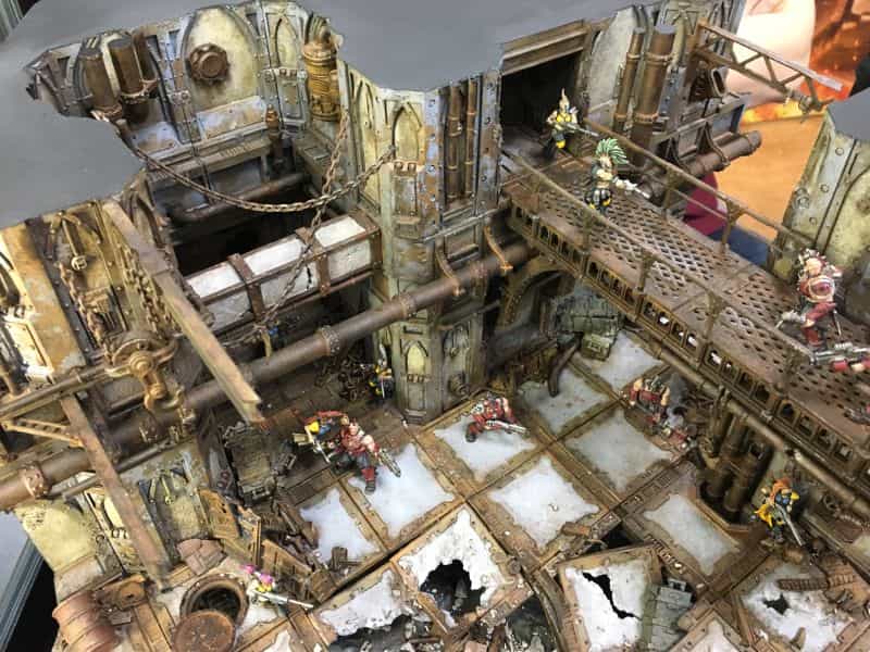 Best tabletop miniature games - Miniature wargaming - what is tabletop wargaming - popular wargames with miniatures - necromunda gameplay tabletop terrain