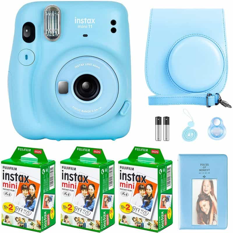 3 Reasons to Use an Instant Camera for Hobby Photography - analog vs digital camera - instant cameras for hobby photography - Instax Fujufilm