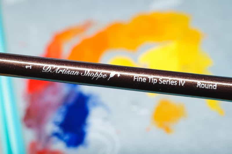 D'Artisan Shoppe Miniature Brushes: Best Synthetic Brushes for Painting Miniatures? (Review) - cheap workhorse brush for miniature painting - label on handle of D'artisan shoppe paint brush