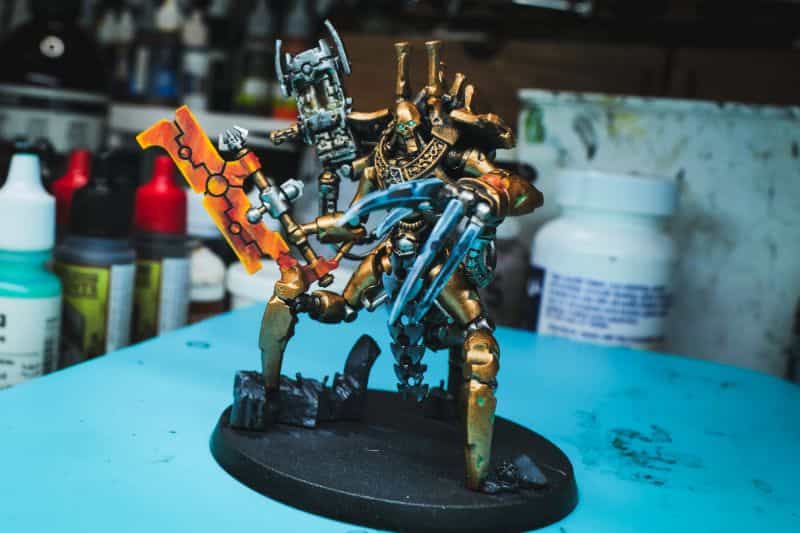 D'Artisan Shoppe Miniature Brushes: Best Synthetic Brushes for Painting Miniatures? (Review) - cheap workhorse brush for miniature painting - Necron painted with brush