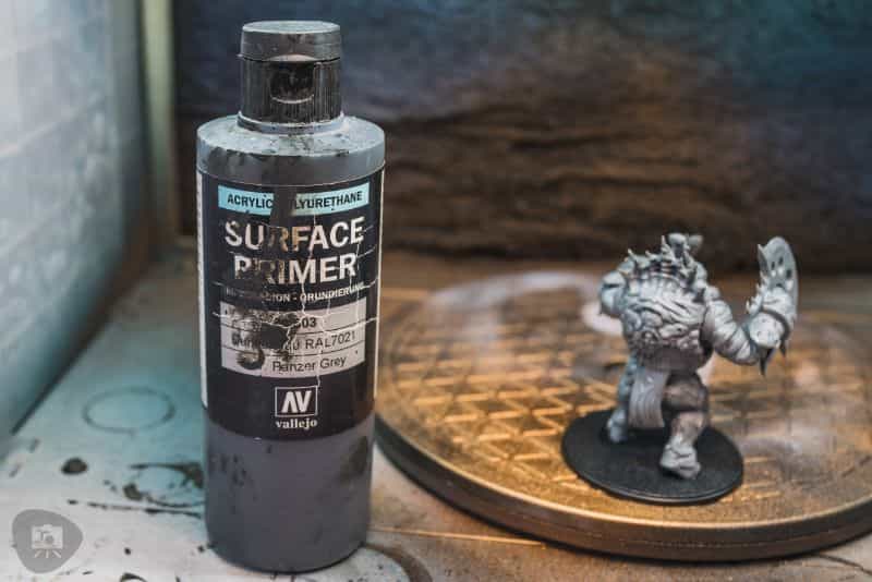 Zenithal Priming and Painting Miniatures – A Tutorial - painting minis with zenithal contrast - Vallejo Surface primer panzer gray primer in spray booth