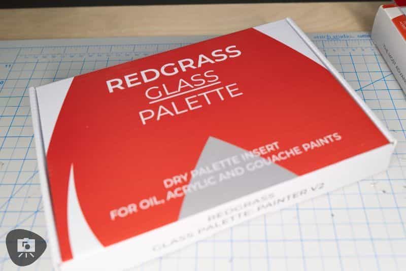 RedgrassGames Everlasting Wet Palette v2 Review - redgrass games everlasting wet palette painter 2 - glass palette box cover