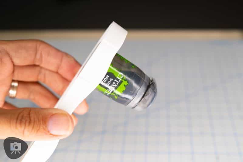 Best Kind of Paint for Miniature Painting? - acrylic paint, oil paints, scale modeling, painting miniatures - Citadel Games Workshop Paint pot holder upside down