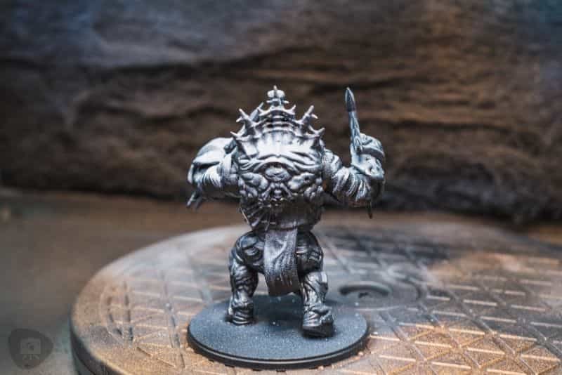 Zenithal Priming and Painting Miniatures – A Tutorial - painting minis with zenithal contrast - High contrast zenithal primer undercoat