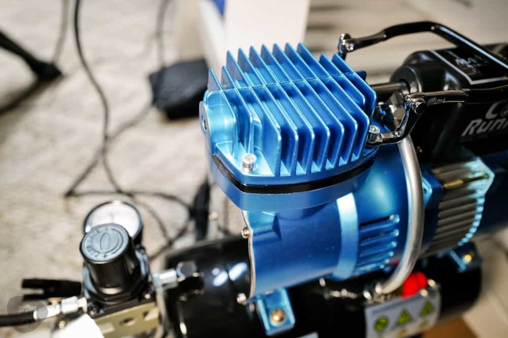 Testing 's Cheapest Air Compressor With A Tank - For Airbrushing 
