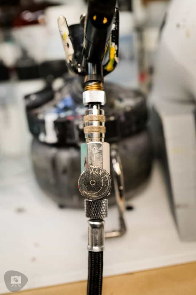 Reaper Vex airbrush review - air pressure micro valve adjustment quick release for airbrush hose