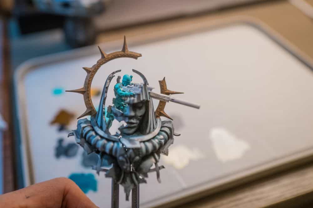 Hotel Room Miniature Painting (Travel Challenges, Tips, and Solutions) - travel tips for miniature painting away from home - Traveling and painting miniatures - miniature painting warhammer model in progress
