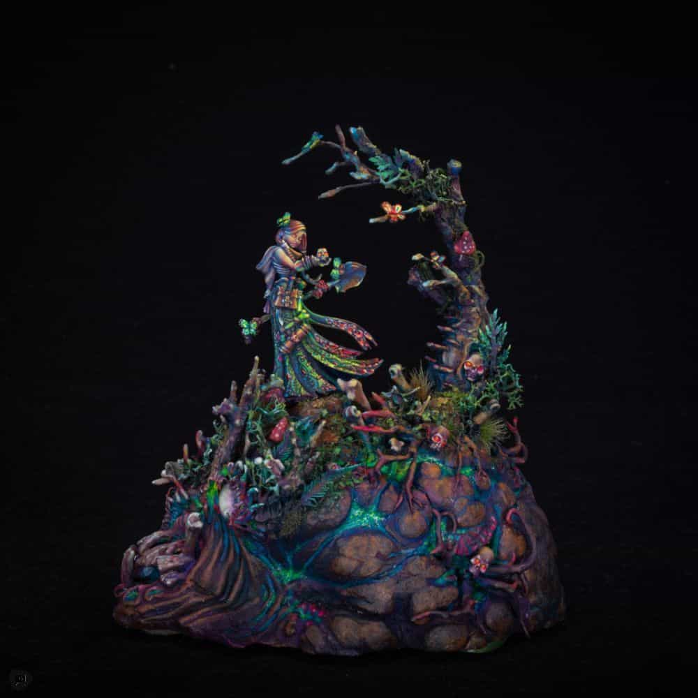 Miniature Basing Materials for Model Hobby Projects (Tips and Review) - best basing material for miniatures and models - Found wood material as a base for painted miniature scene