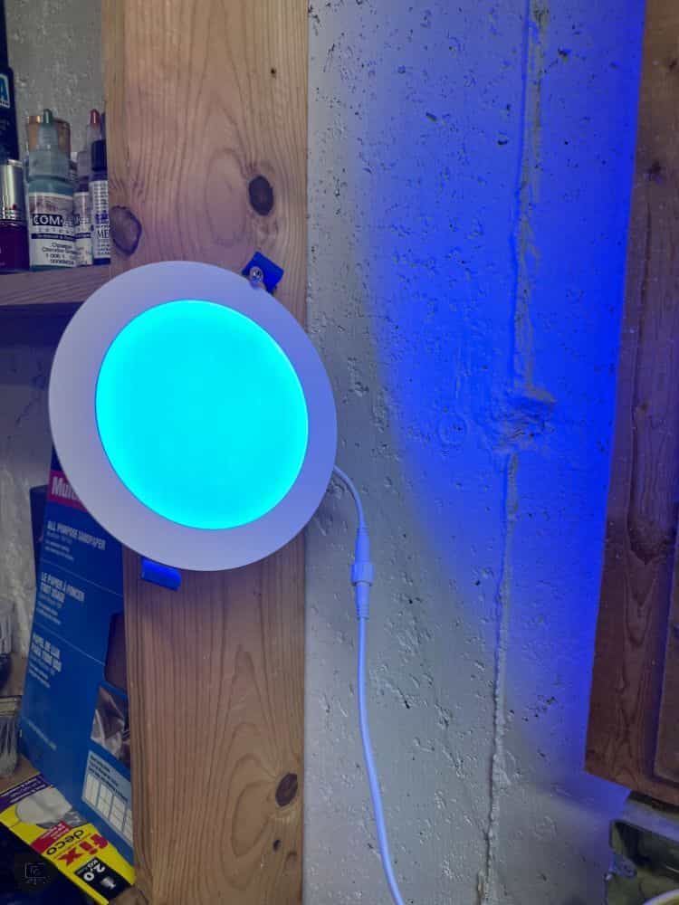 Bbest smart LED recessed lights - smart recessed lighting - Blue hue LED setting with ambient atmosphere