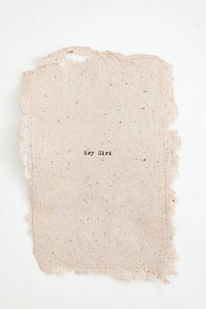 hey siri phrase on white background