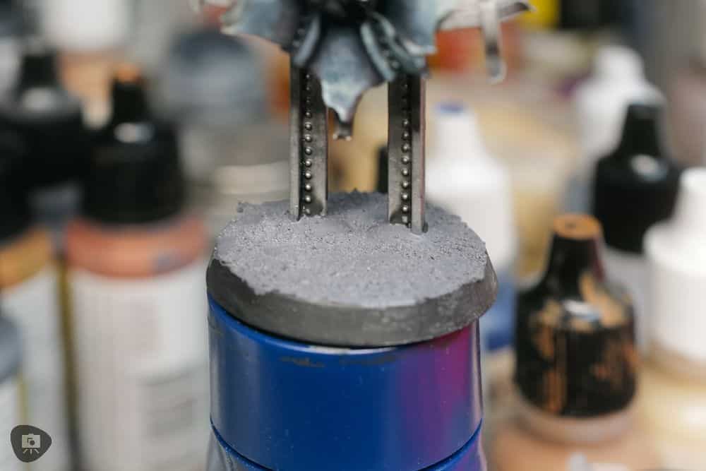 My Favorite Citadel Technical Paint and How to Use Astrogranite Debris (Review) - citadel texture paint astrogranite review and tutorial - Dried astrogranite debris texture on miniature's base