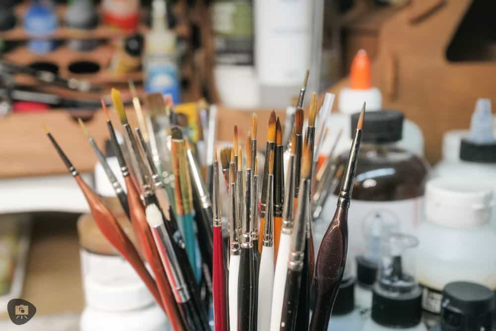 The Citadel Medium Base Brush: A Brush for Speed Painting (Review) -  Tangible Day