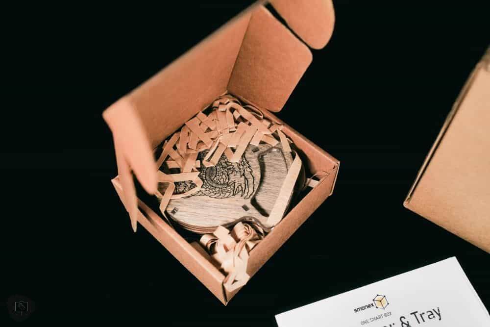 SMONEX Dice Tower Review - inserts packaged in paper packaging