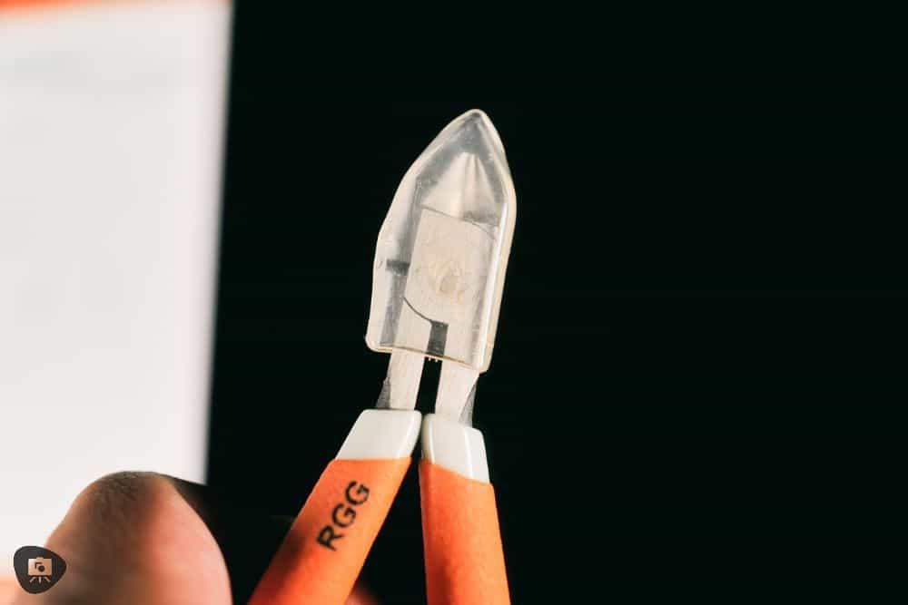 Rubber cap on the RGG precision nipper