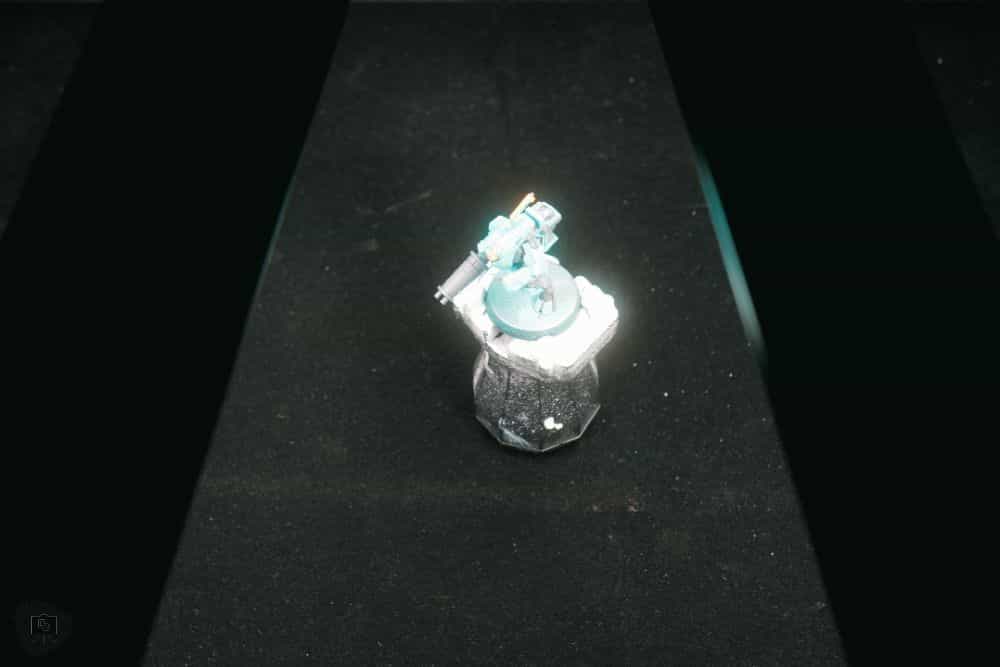 Lume Cube Flex Light Pro: A Review for Hobbyists and Creatives - close up of an overexposed photo of a Tau 40k miniature