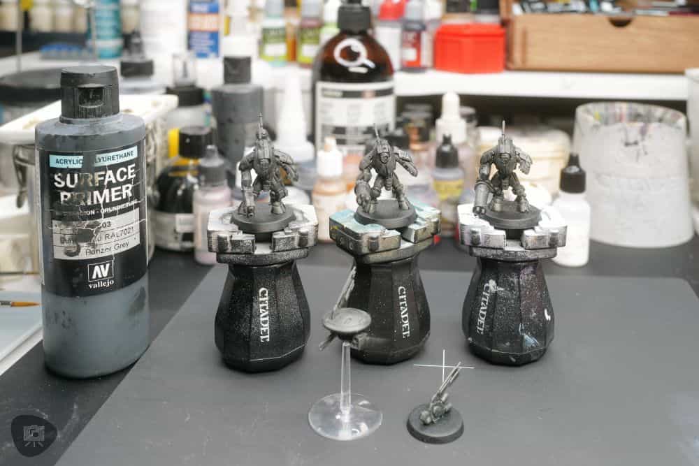 How to Paint Plastic Miniatures (Step-by-Step) - primed model kit