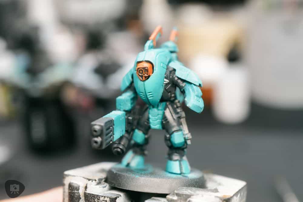 How to Paint Plastic Miniatures (Step-by-Step) - Using shades and washes to increase contrast and delineate large shapes.