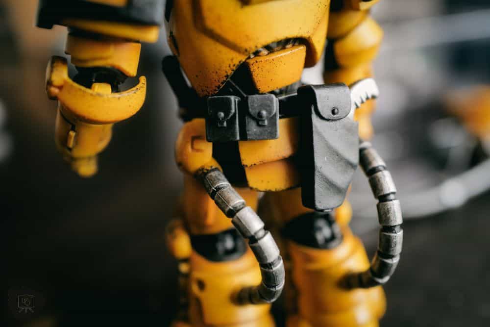 Warhammer 40k JoyToy Action Figure Review - close up of the utility belt on the figurine