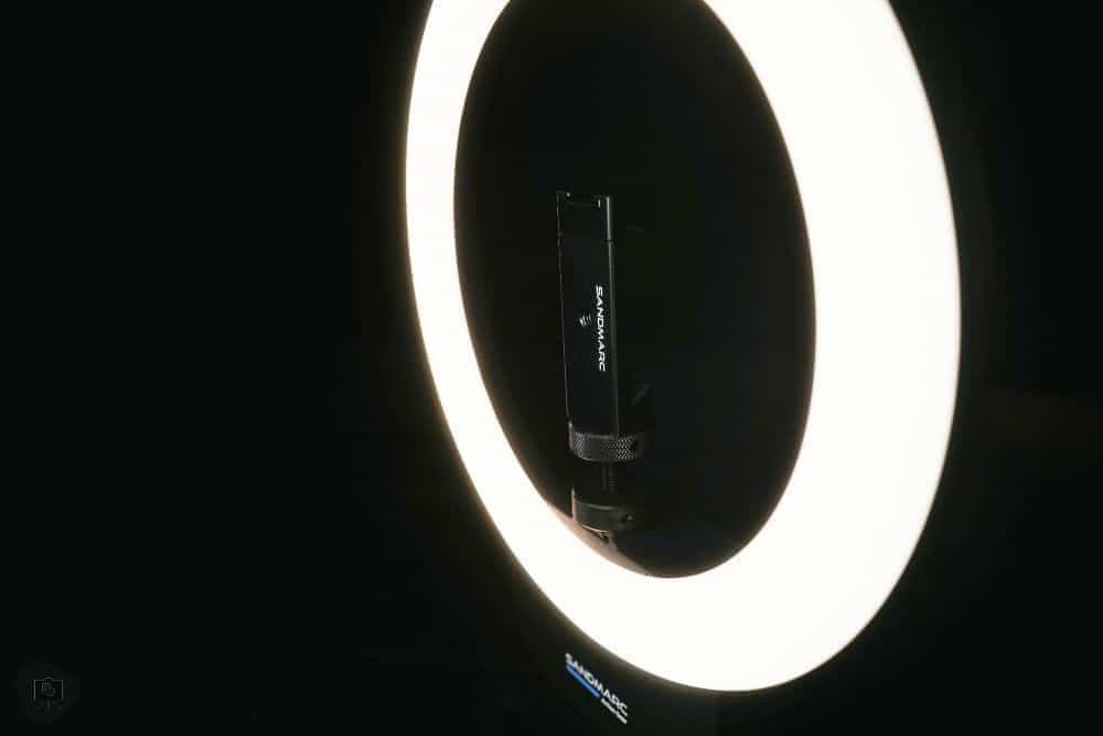 Sandmarc wireless LED Ring light review - best portable ring light for content creation - side view of the ring light with the smart phone holder