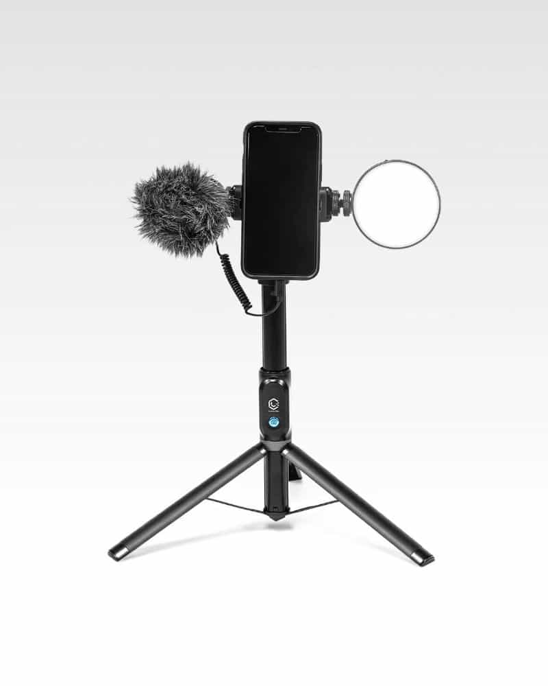 Lume Cube Mobile Creator Kit 2.0 review - product photo with iphone
