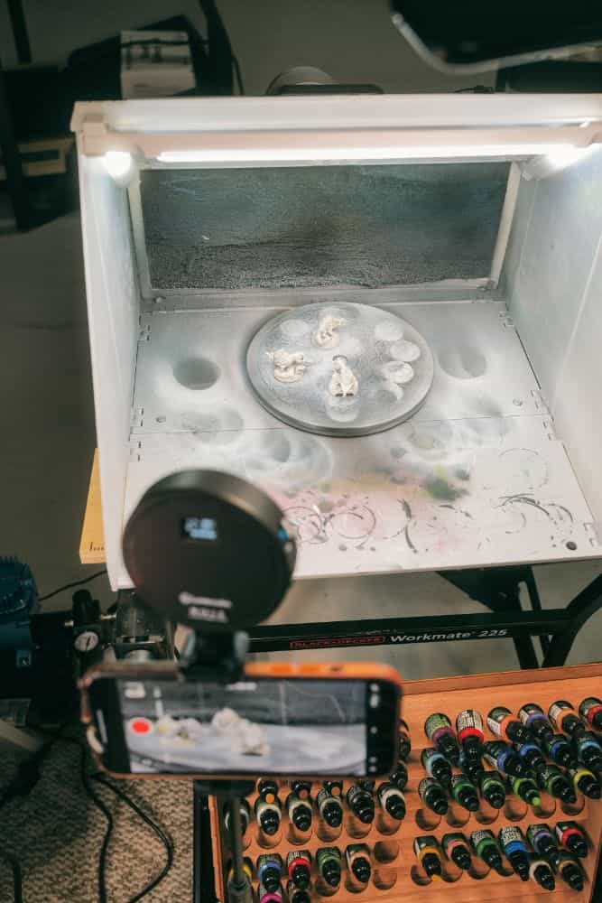 Lume Cube Mobile Creator Kit 2.0 review - filming by the spray booth miniatures