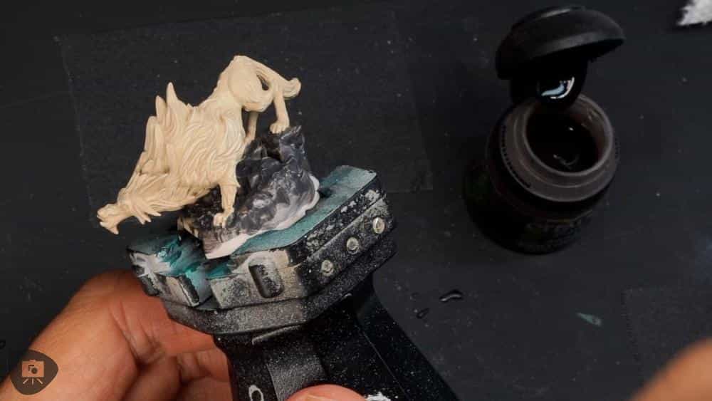 Speed Painting Board Game Miniatures: A Step-by-Step Guide - base coat finished ivory colored paint job