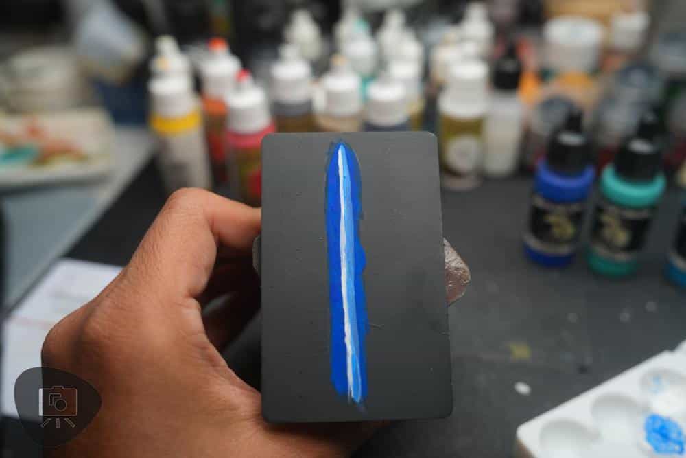 Applying 1:1 blue-white mid-tone at boundary